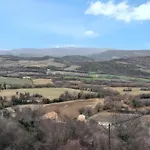 Maison Charmante à Avec Vue Sur La Montagne Vachères