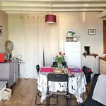 Maison Charmante à Avec Vue Sur La Montagne Casa de Férias *