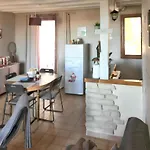 Casa de Férias Maison Charmante à Avec Vue Sur La Montagne