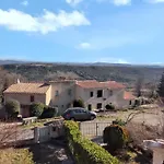 Maison Charmante à Avec Vue Sur La Montagne Vachères