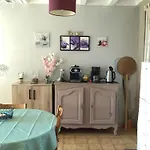 Maison Charmante à Avec Vue Sur La Montagne *