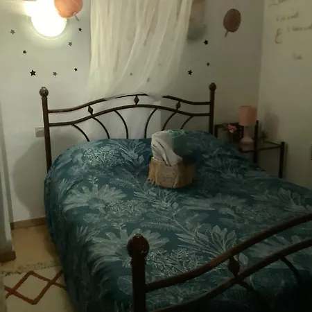 Hébergement de vacances Maison De 2 Avec Jardin Clos Et Wifi A *