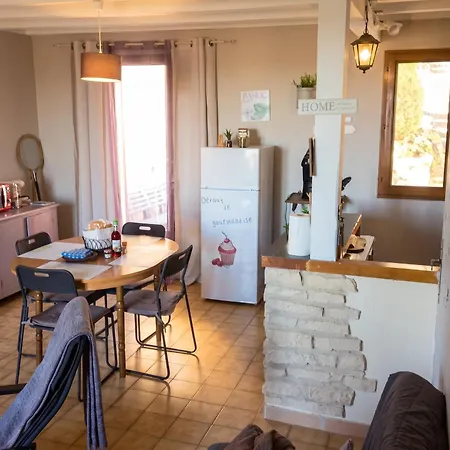 Maison Charmante A Avec Vue Sur La Montagne * Vachères