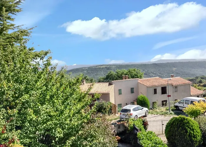 Maison De 2 Avec Jardin Clos Et Wifi A Hébergement de vacances Vachères