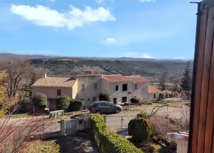 Maison De 2 Avec Jardin Clos Et Wifi A Vachères